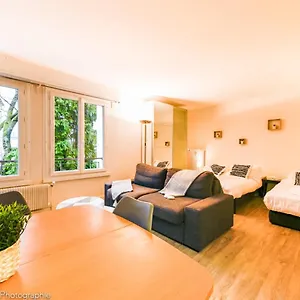 https://les-mouettes-du-lac-n2-grand-studio-a-100-m-du-lac-dannecy.hotels-rhonealpes.com